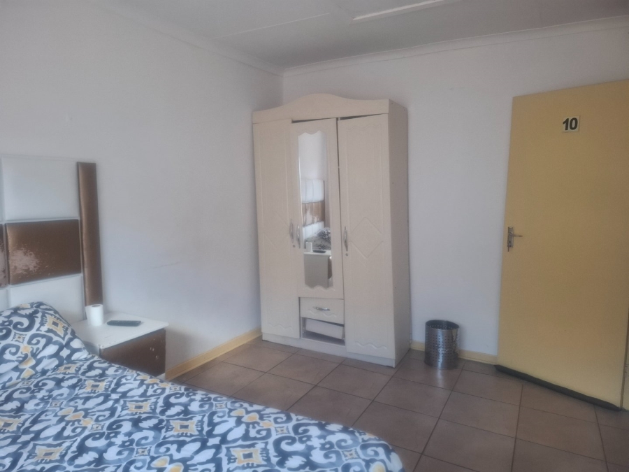 To Let  Bedroom Property for Rent in Kroonstad Central Free State